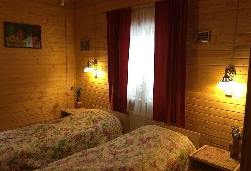 Апартаменты 2 спальни Вид на Сад, Vladimirski Hutorok