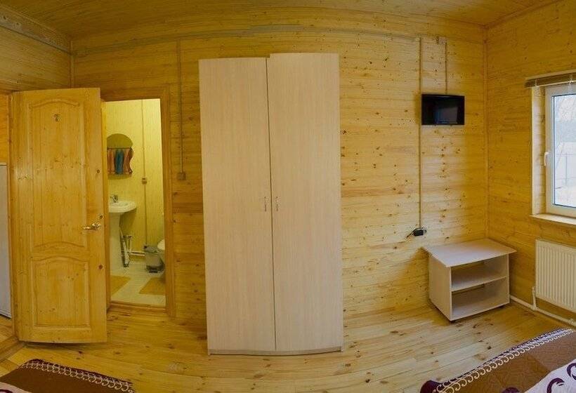 スタンダードルーム, Vladimirski Hutorok