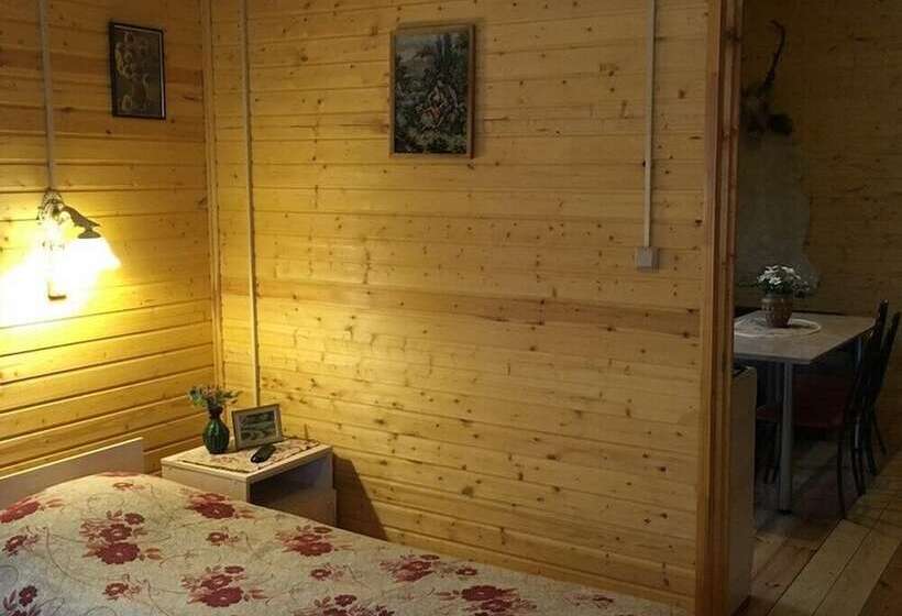 Дом 1 Спальня, Vladimirski Hutorok