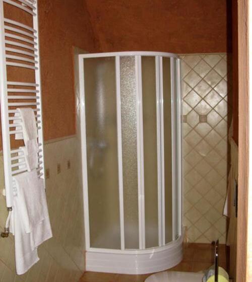 חדר סופריור, Gnizdo Golubky