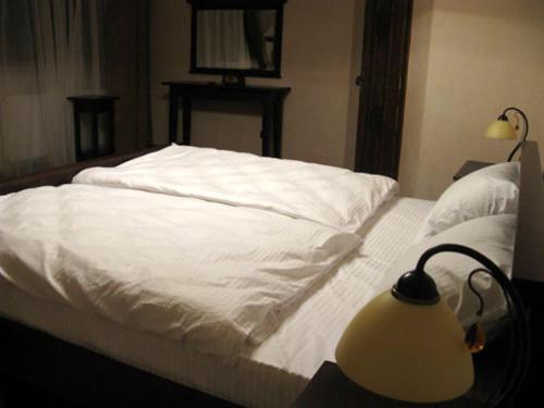 סוויטה עם מרפסת, Gnizdo Golubky