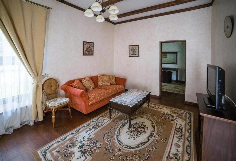 חדר סטנדרט, Gnizdo Golubky