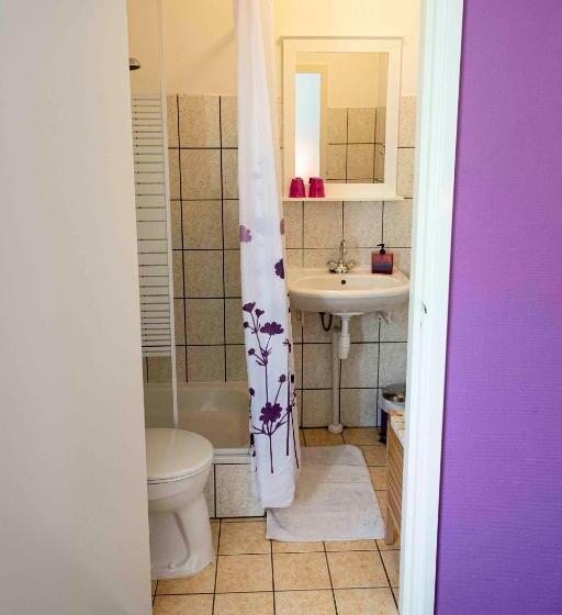 חדר אקונומי, Hofstede Villetta