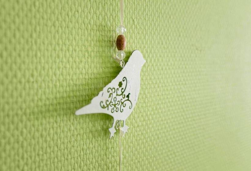 חדר אקונומי, Hofstede Villetta