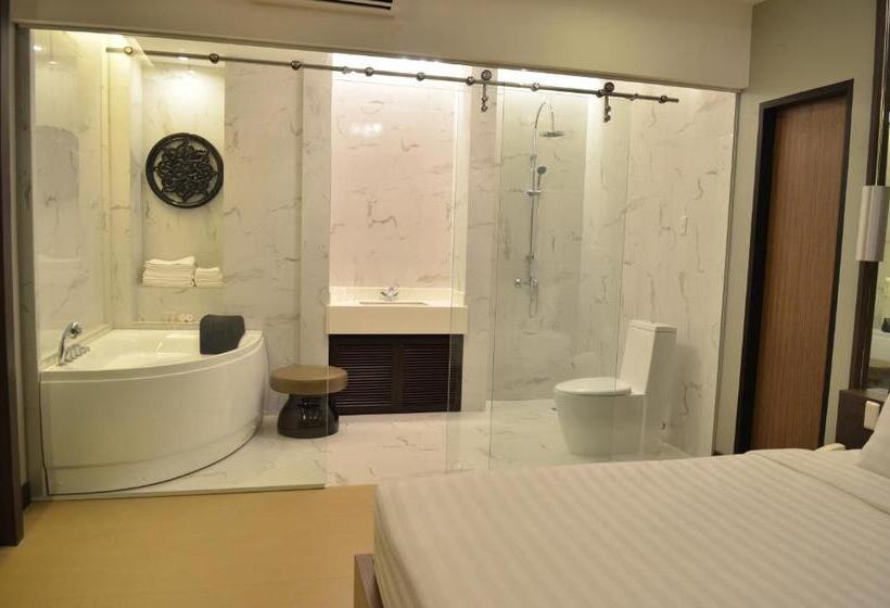 سوییت اجرایی, D Hotel & Suites