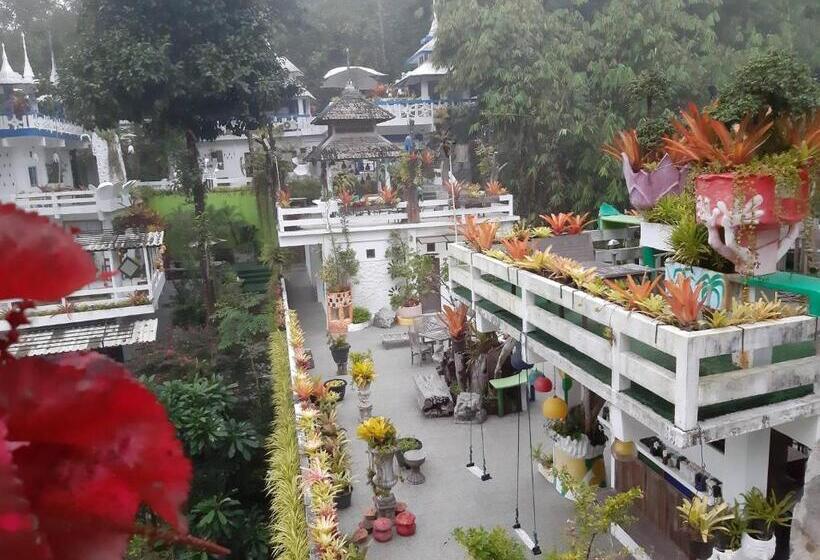家庭间, Banthorphan Resort