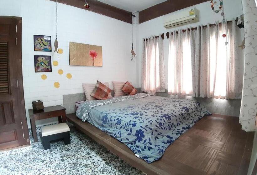 Номер Стандарт Трехместный, Banthorphan Resort