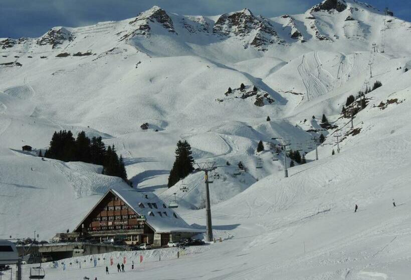 ベーシックトリプルルーム, Télécabine