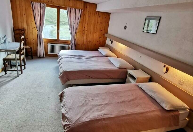 ベーシックトリプルルーム, Télécabine