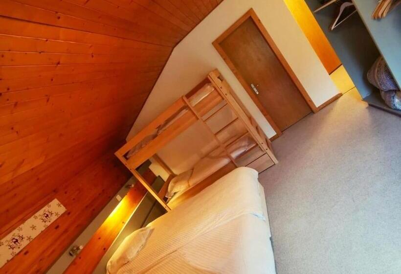 スタンダード4人部屋, Télécabine