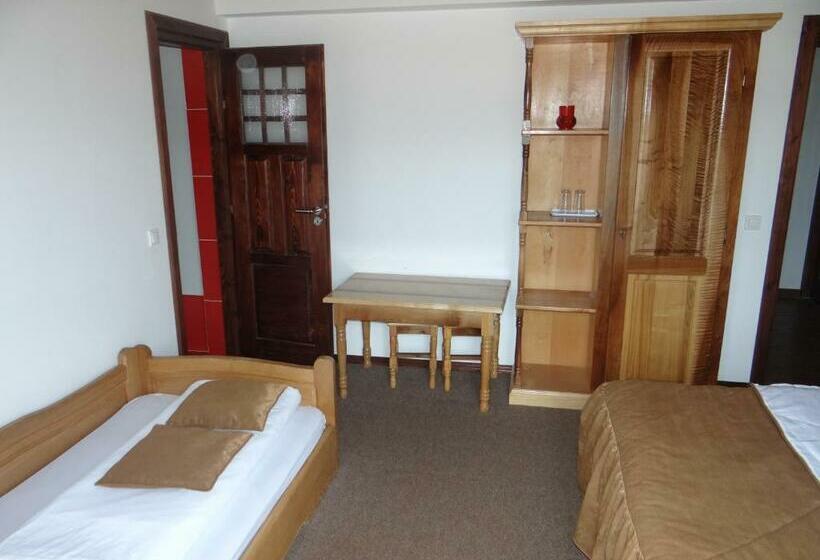 スタンダードトリプルルーム, Belvedere