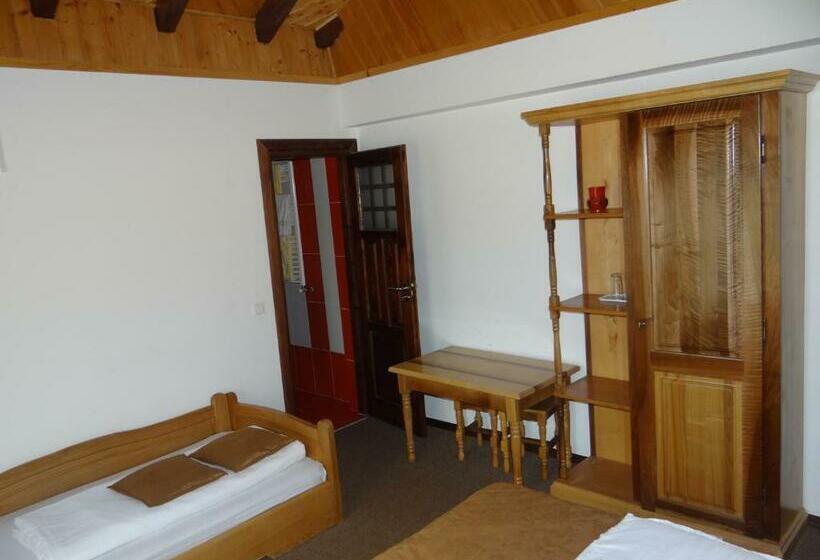 スタンダードトリプルルーム, Belvedere