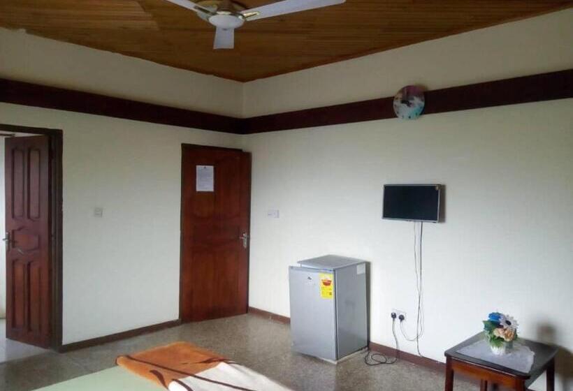 חדר סטנדרט, Jackson Guesthouse Anomabo