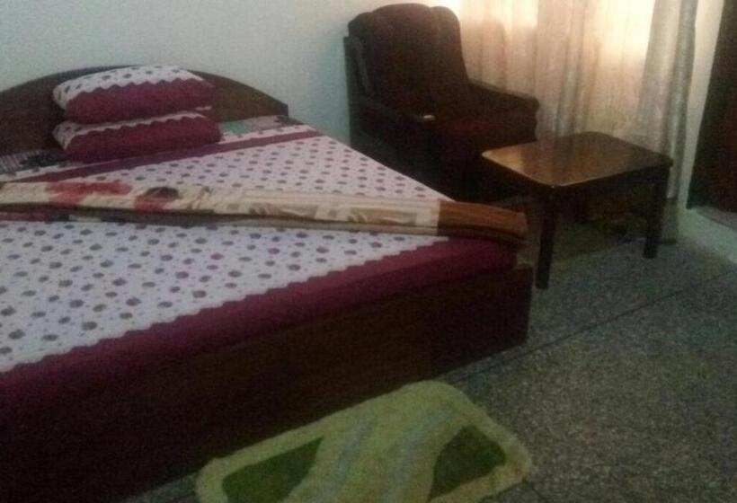 חדר דלוקס, Jackson Guesthouse Anomabo