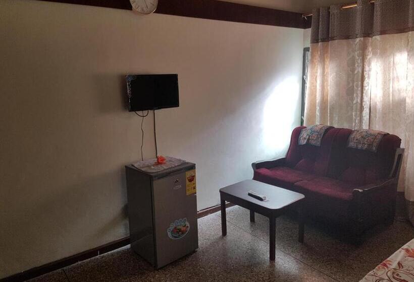 חדר דלוקס, Jackson Guesthouse Anomabo