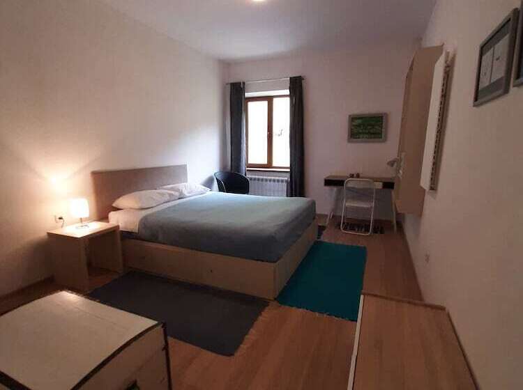 이코노미 룸, Lermont Guest House