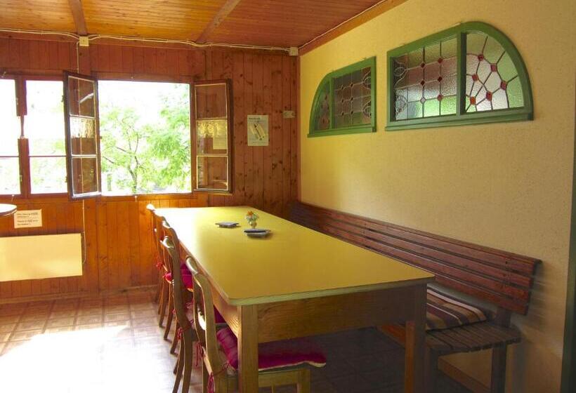 חדר משפחתי חדר אמבטיה משותף, Baracca Backpacker