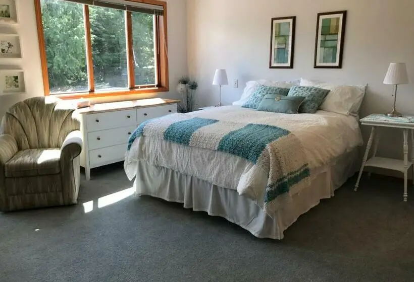 クイーンサイズベッドのスタンダードルーム, Bayview B&b