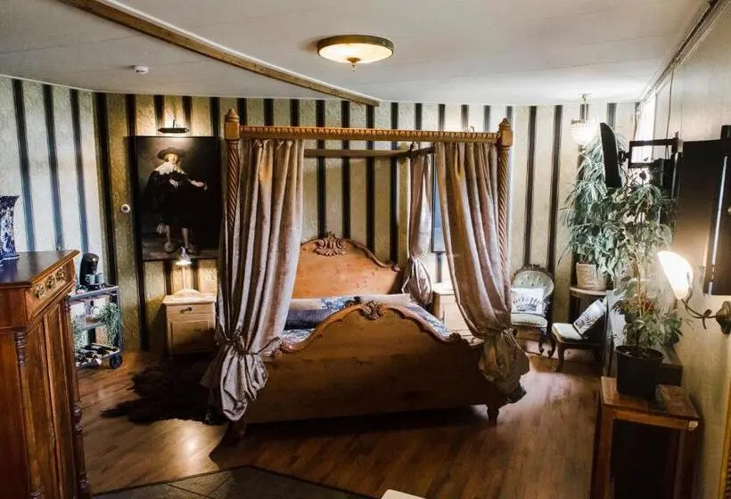スイート, Logement Doosje