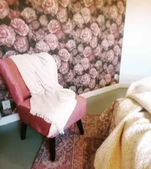 חדר אקונומי, Logement Doosje