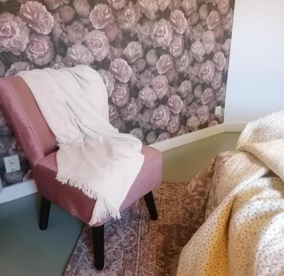 חדר דלוקס, Logement Doosje