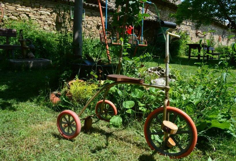 غرفة قياسية, The Old House Guest House