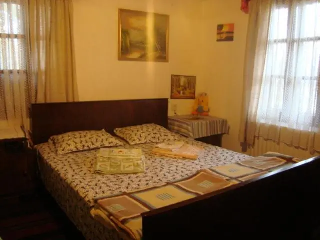 バス共有のスタンダードルーム, The Old House Guest House