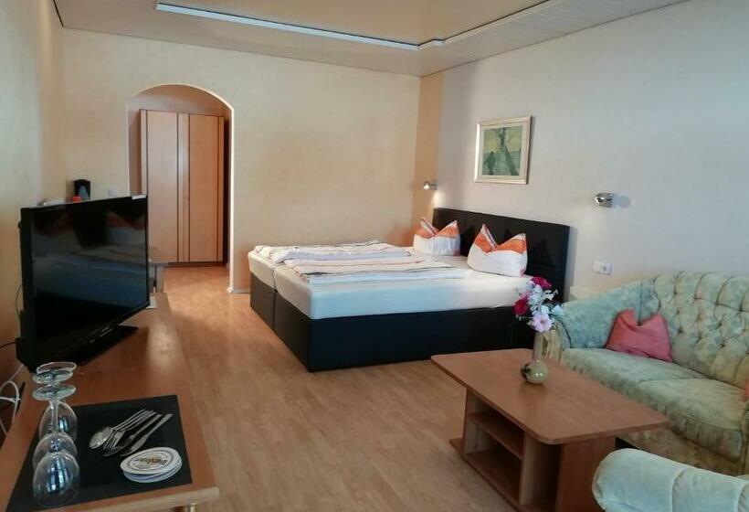 标准间带露台, Pension Schmitt