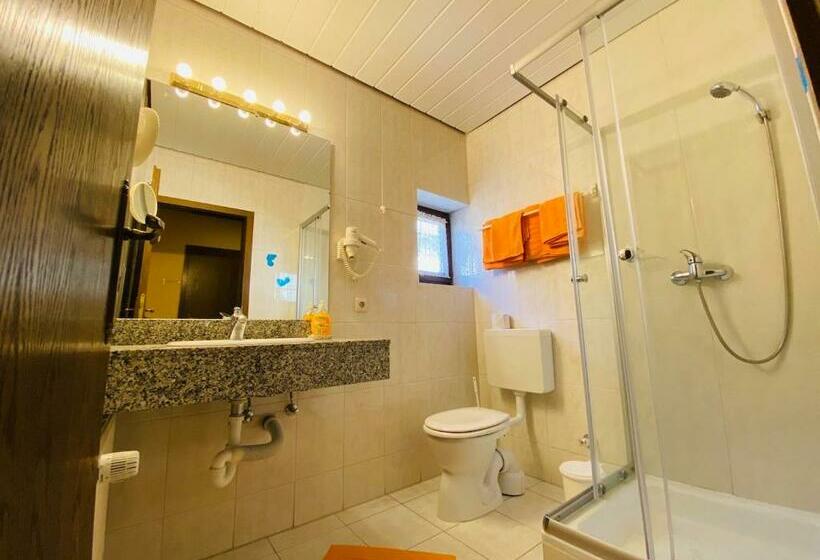 标准间带露台, Pension Schmitt