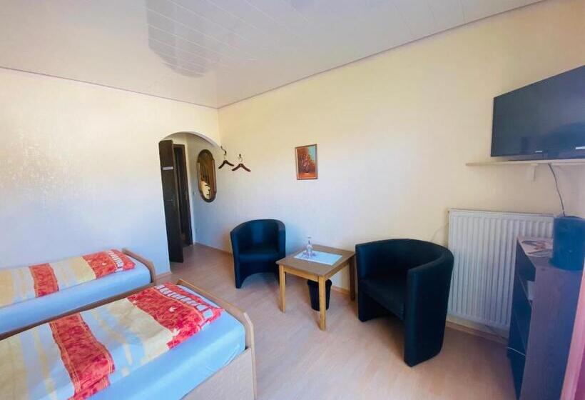 标准间带阳台, Pension Schmitt