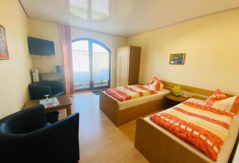 标准间带阳台, Pension Schmitt