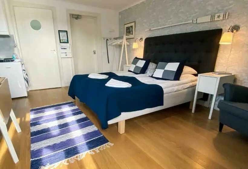 オーシャンビュースタンダードルームバルコニー付き, Skaftö Hotell Villa Lönndal, Grundsund