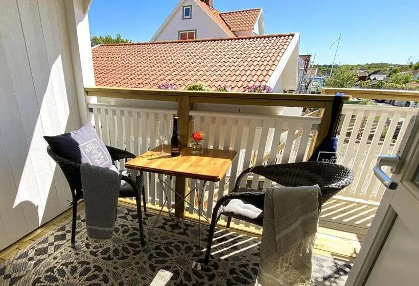 片側に海が見えるデラックスルーム, Skaftö Hotell Villa Lönndal, Grundsund