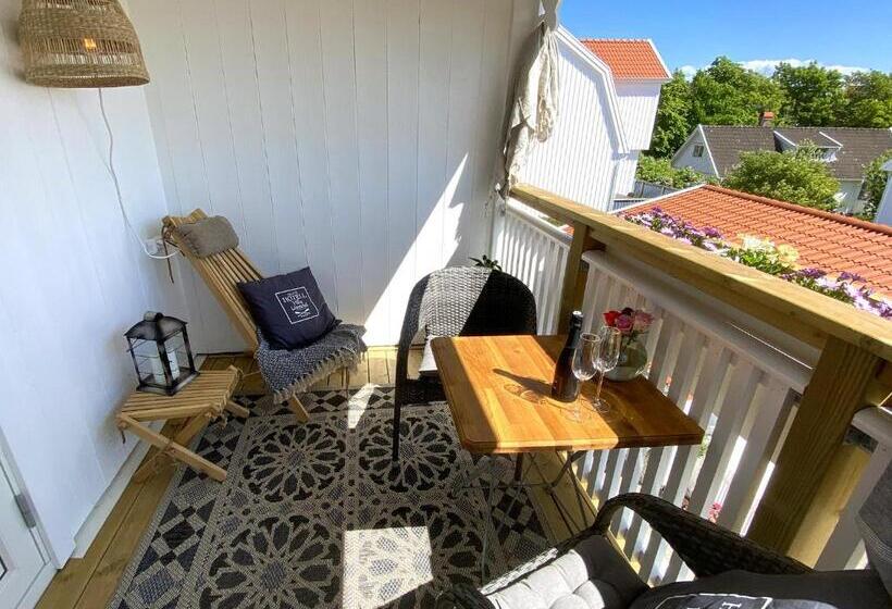 غرفة ديلوكس مطلّة علي البحر, Skaftö Hotell Villa Lönndal, Grundsund