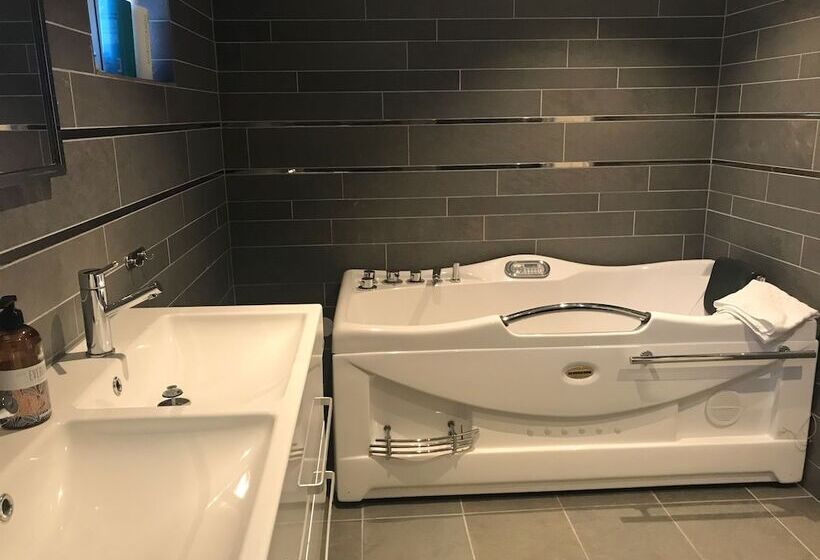 غرفة عائلية, Skaftö Hotell Villa Lönndal, Grundsund