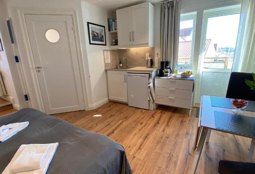 غرفة ديلوكس ذات إطلالة جانبية على البحر, Skaftö Hotell Villa Lönndal, Grundsund