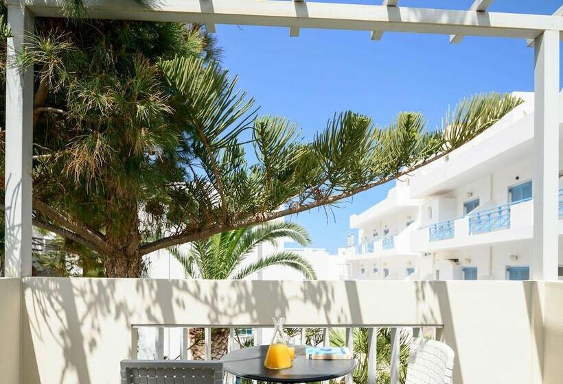 주니어 스위트, Afroditi Venus Beach Resort