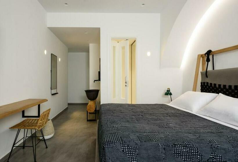 جناح جونيور مزوَّد بجاكوزي, Afroditi Venus Beach Resort