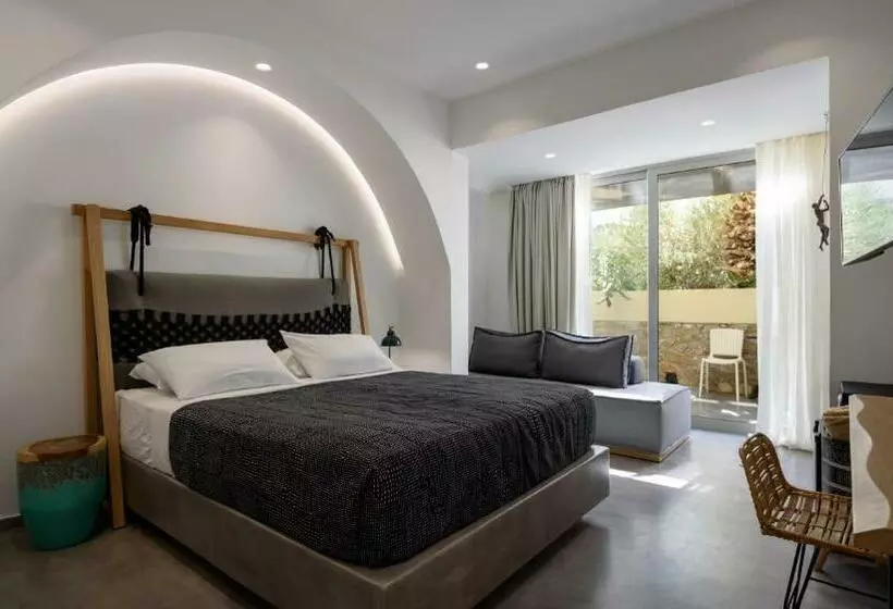 سوئیت جونیور با ماساژ آبی, Afroditi Venus Beach Resort