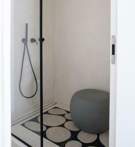 جناح جونيور مزوَّد بجاكوزي, Afroditi Venus Beach Resort