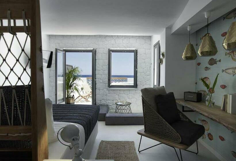 غرفة ديلوكس مطلّة علي البحر, Afroditi Venus Beach Resort