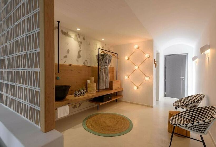 غرفة ديلوكس مطلّة علي البحر, Afroditi Venus Beach Resort