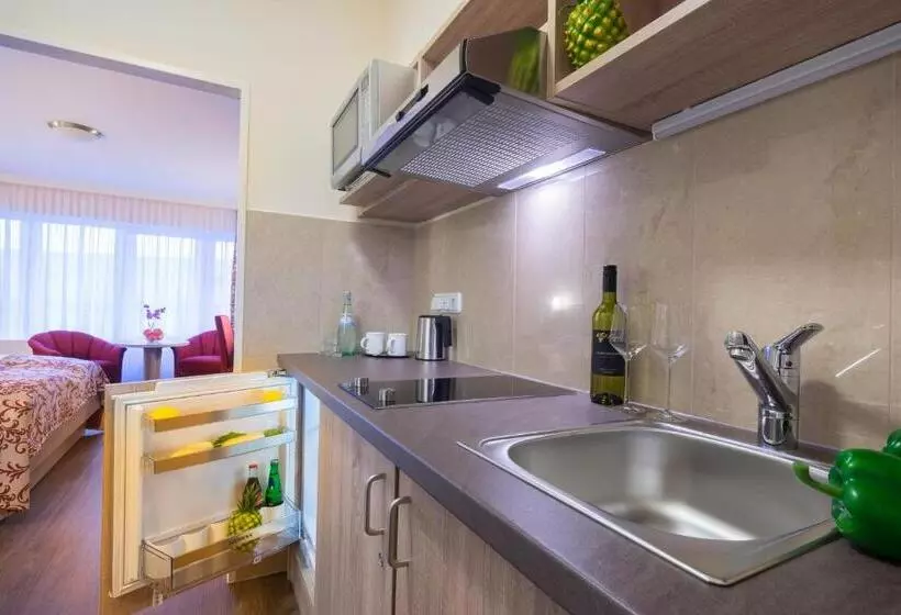 Standard Kolmen Hengen Huone, Apartment Hotel Hamburg Mitte