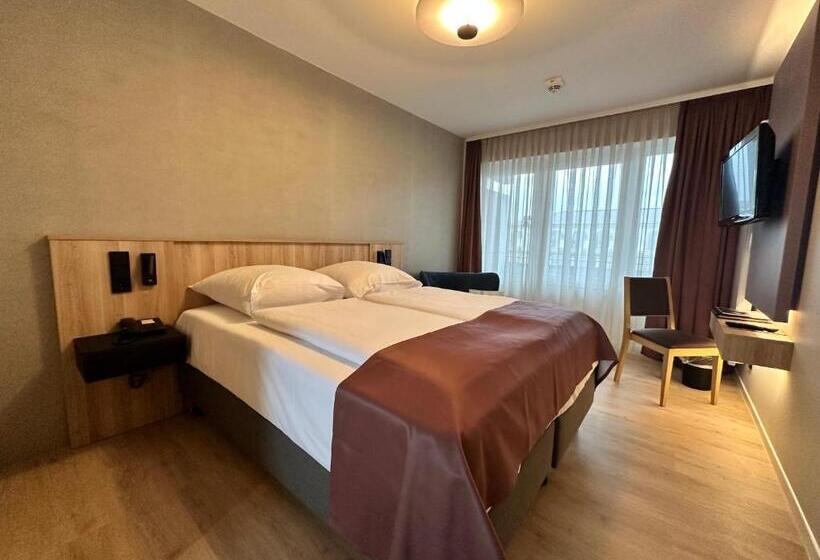 标准间带阳台, Apartment Hotel Hamburg Mitte