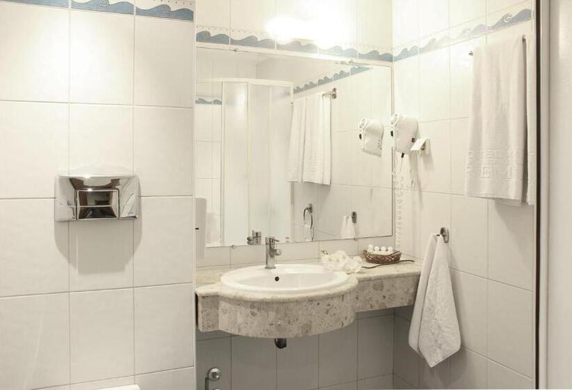 이코노미 룸, Business Hotel Premier