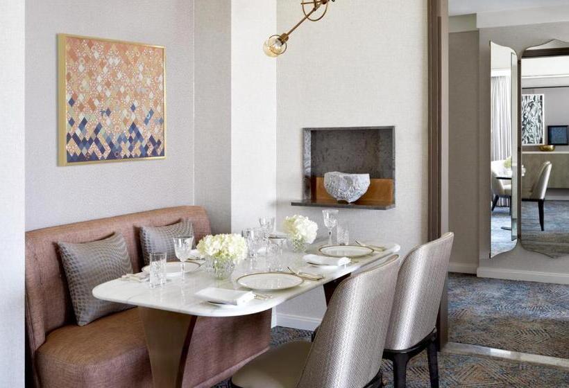 Люкс Superior, Four Seasons Hotel Riyadh