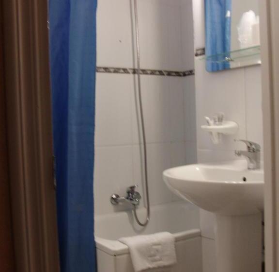 غرفة قياسية, Hostal La Torre