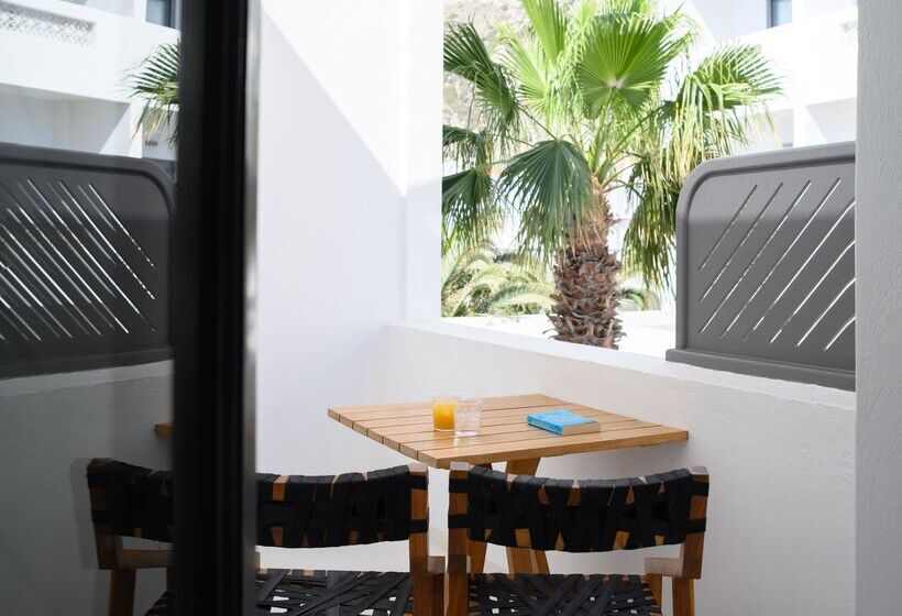 غرفة تنفيذية, Afroditi Venus Beach Resort