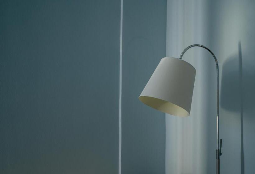 جناح جونيور, Afroditi Venus Beach Resort