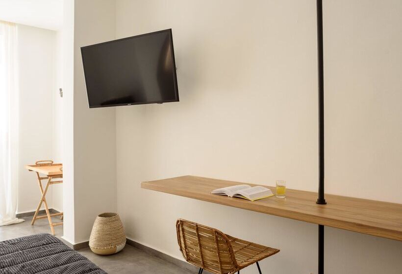 جناح جونيور مزوَّد بجاكوزي, Afroditi Venus Beach Resort